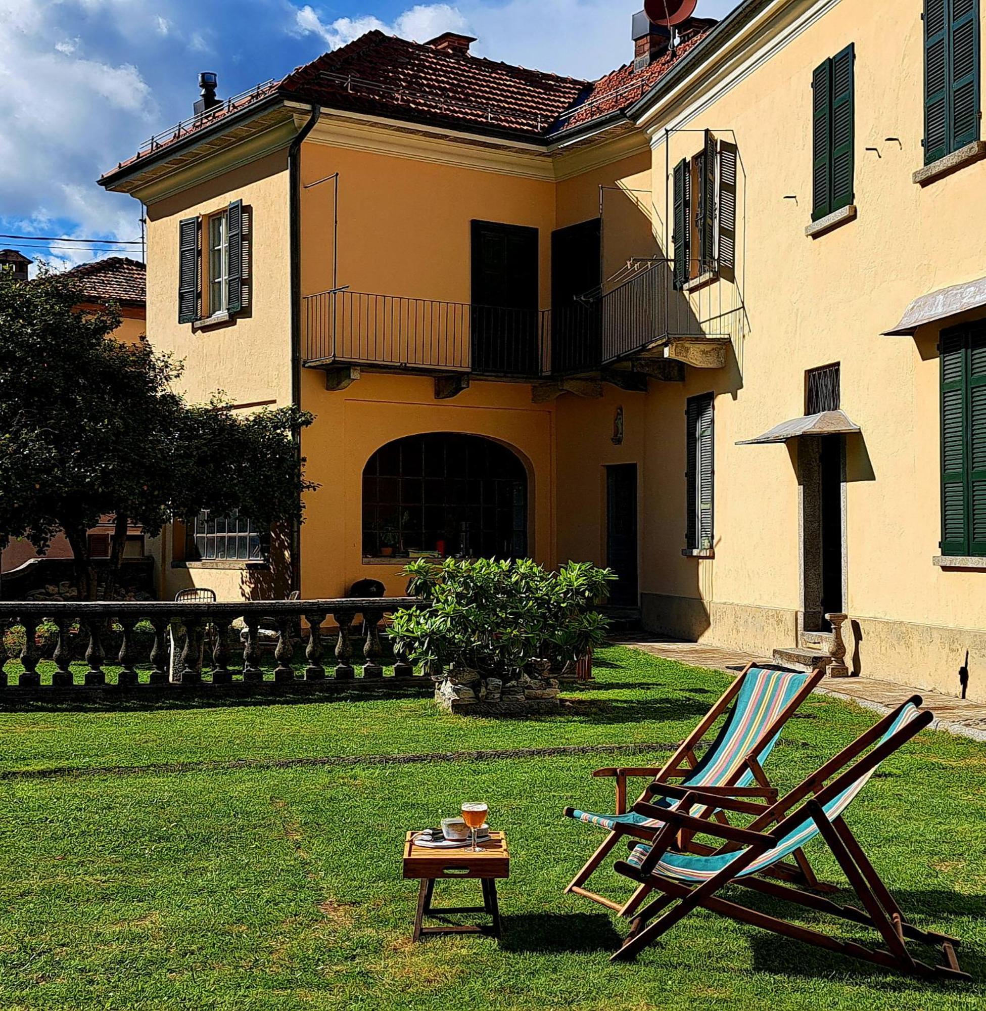 Appartamento Storico Con Giardino Soleggiato - B&B Via Rinaldi 아르토첸토나라 외부 사진